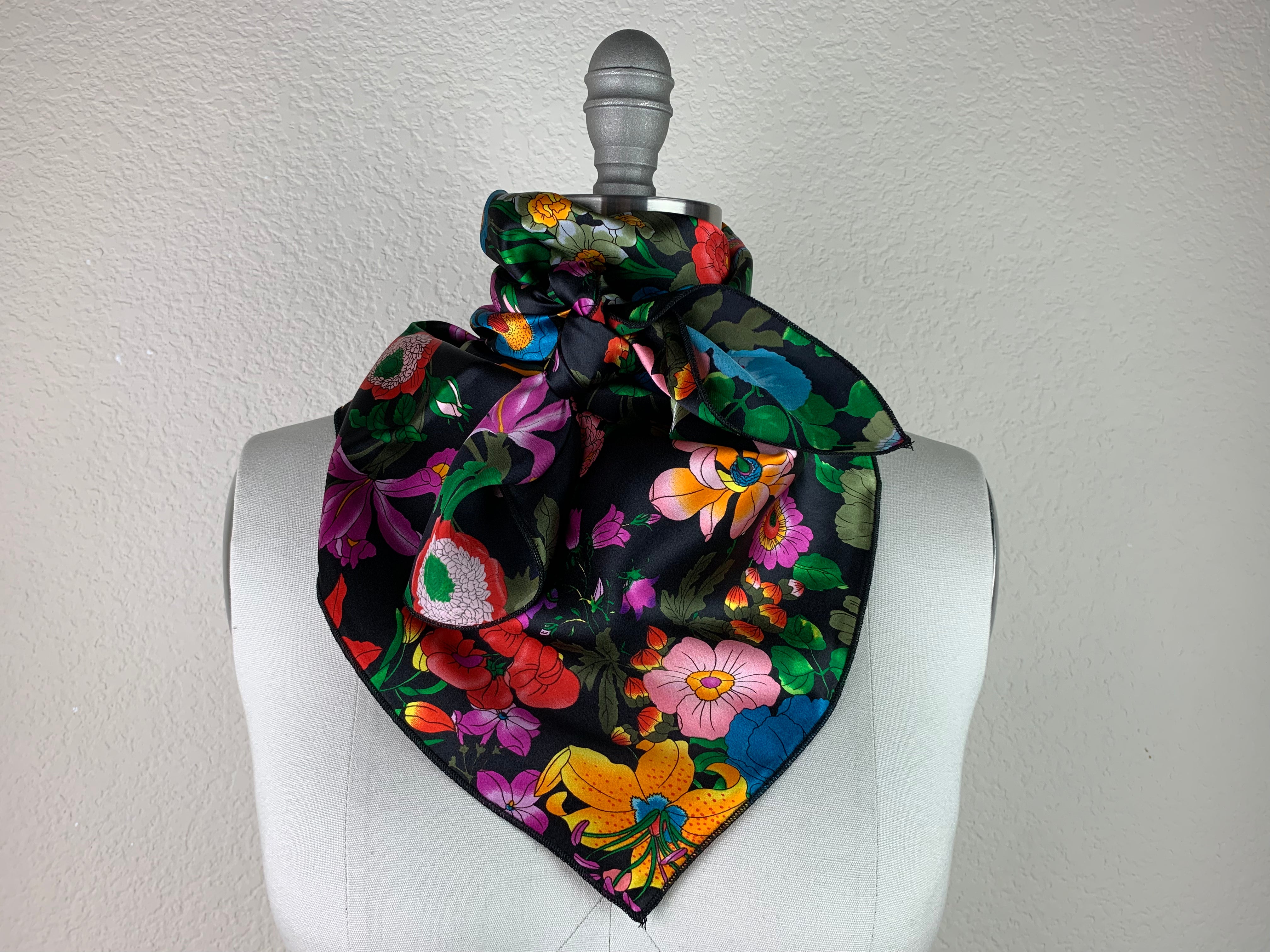 Bright silk outlet scarf